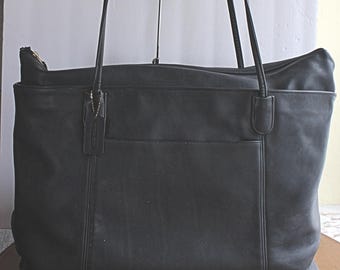 Vintage Coach Black Leather Carry- All Tote Shoulder Bag K40-4067