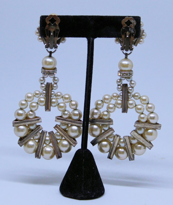 Magnificent Pearl And Rhinestone Drop Earrings Vi… - image 4