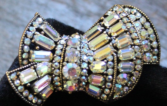 Vintage Hollycraft Aurora Borealis Rhinestone Bow… - image 3