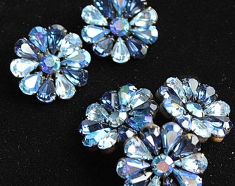 Vintage  Signed Regency Jewels Triple Stone Blue Flowers Dimensional Brooch/Pin And Earrings Statement Piece Mid Century