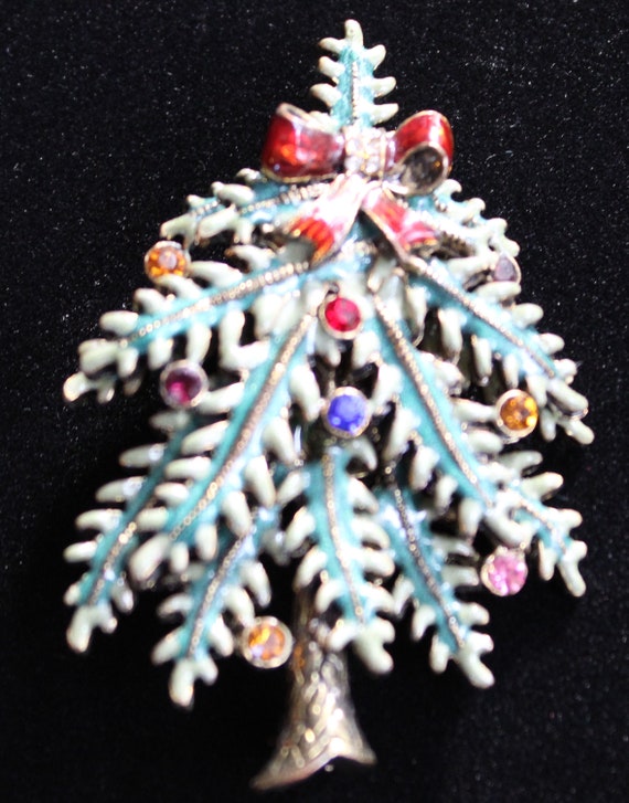 Avon Christmas Tree Brooch/Pin Signed 2004