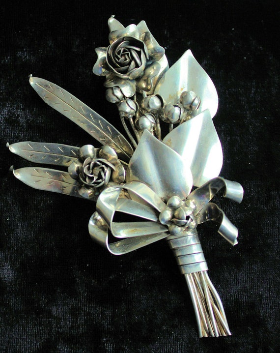 Hobé Sterling Silver Floral Brooch Vintage 1940 Br