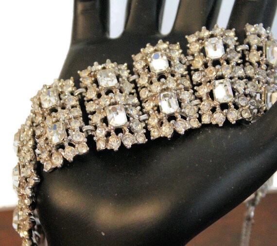 Vintage Bogoff Rhinestone Jewelry Set: Necklace, … - image 4