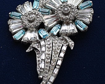 Broche Vintage Dorothy Bauer - Métal Doré Avec Cabochons - Occasion (état à Voir)