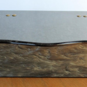 Vintage grijze marmeren Lucite-clutch uit 1950