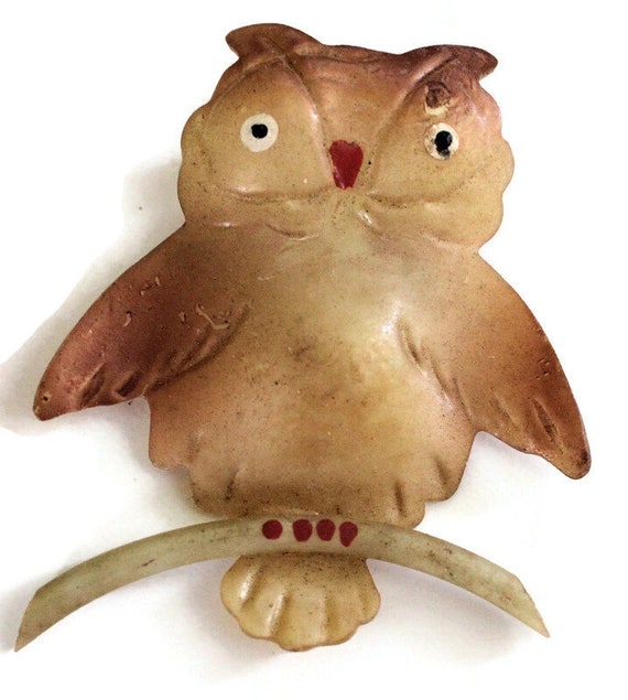 Large Vintage 1940 Celluloid Brown Owl Brooch/Pin 