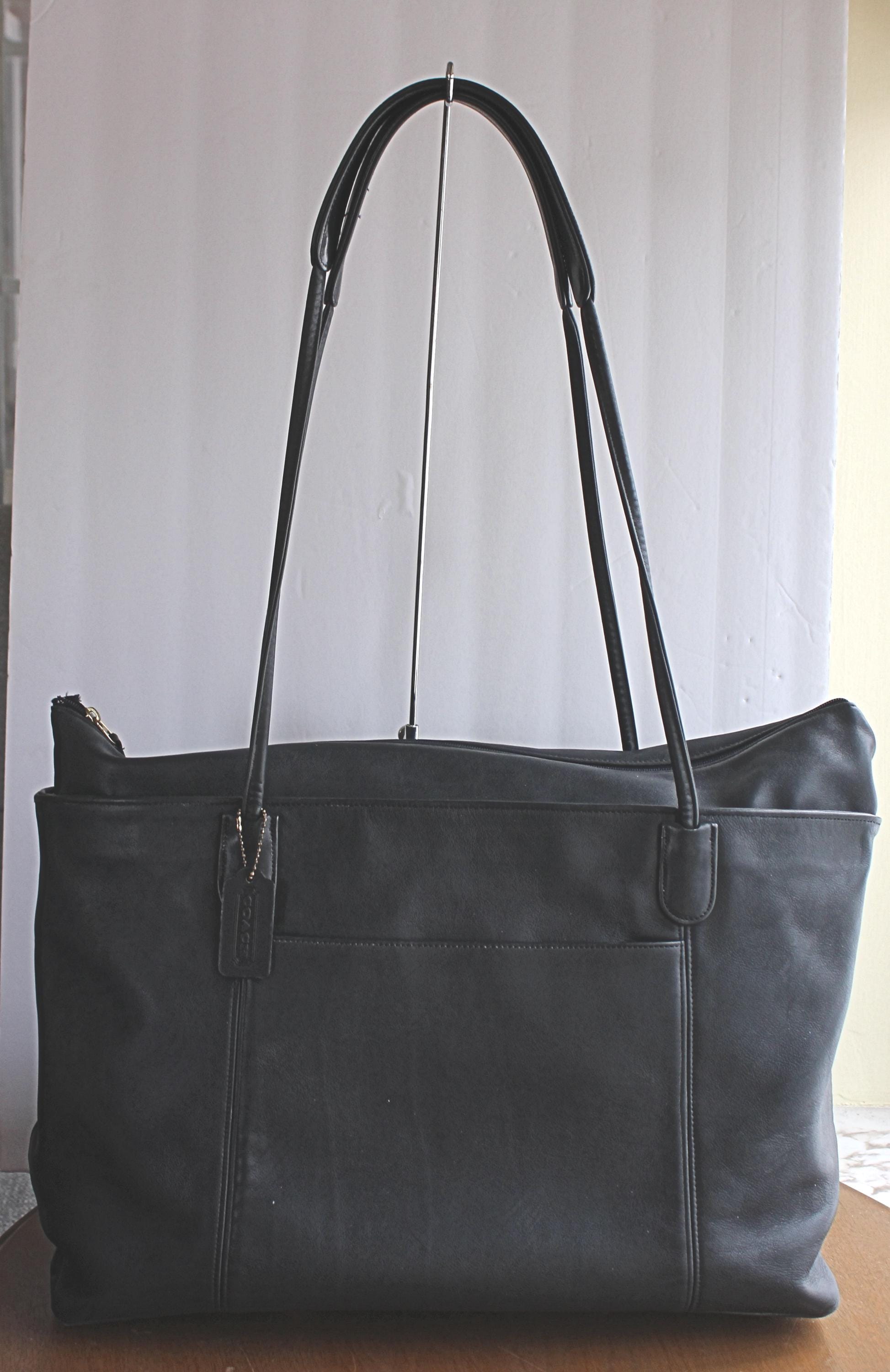Vintage Coach Black Leather Carry- All Tote Shoulder Bag K40-4067