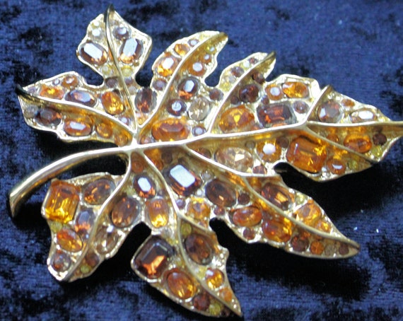 KJL - Kenneth J Lane Fall Maple Leaf Brooch/Pin - image 2