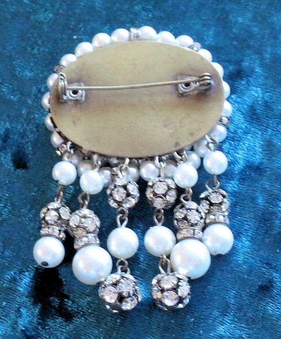 Magnificent Pearl And Rhinestone Vintage 1950 Bro… - image 3