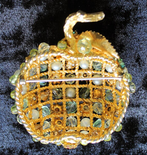 The Big Apple Brooch/Pin and Earclips - image 3