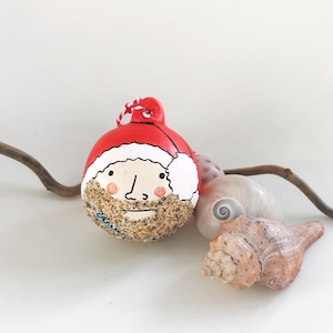 Handbebildert -Cornish Father Fishmas - Santa - Made in Cornwall - Keramikkugel - Scandi - Bart