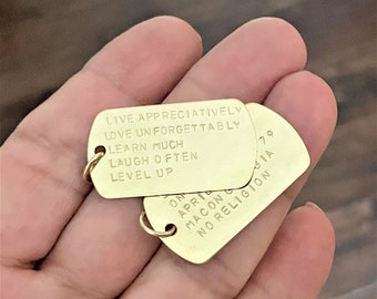 Gold Dog Tag Necklace Pendant Personalized Hand Stamped Engraved Gold Tag Gifts for Him Custom Jewelry 14k Gold Filled Couples Necklaces