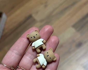 6 pcs - Cute Bear Wearing T shirt cabochon Matte