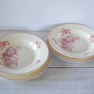 4 vintage diner- en soepborden - set Ironstone Digoin Sarreguemines Terre de Fer borden - rood en wit transferware-motief 'Fontange'