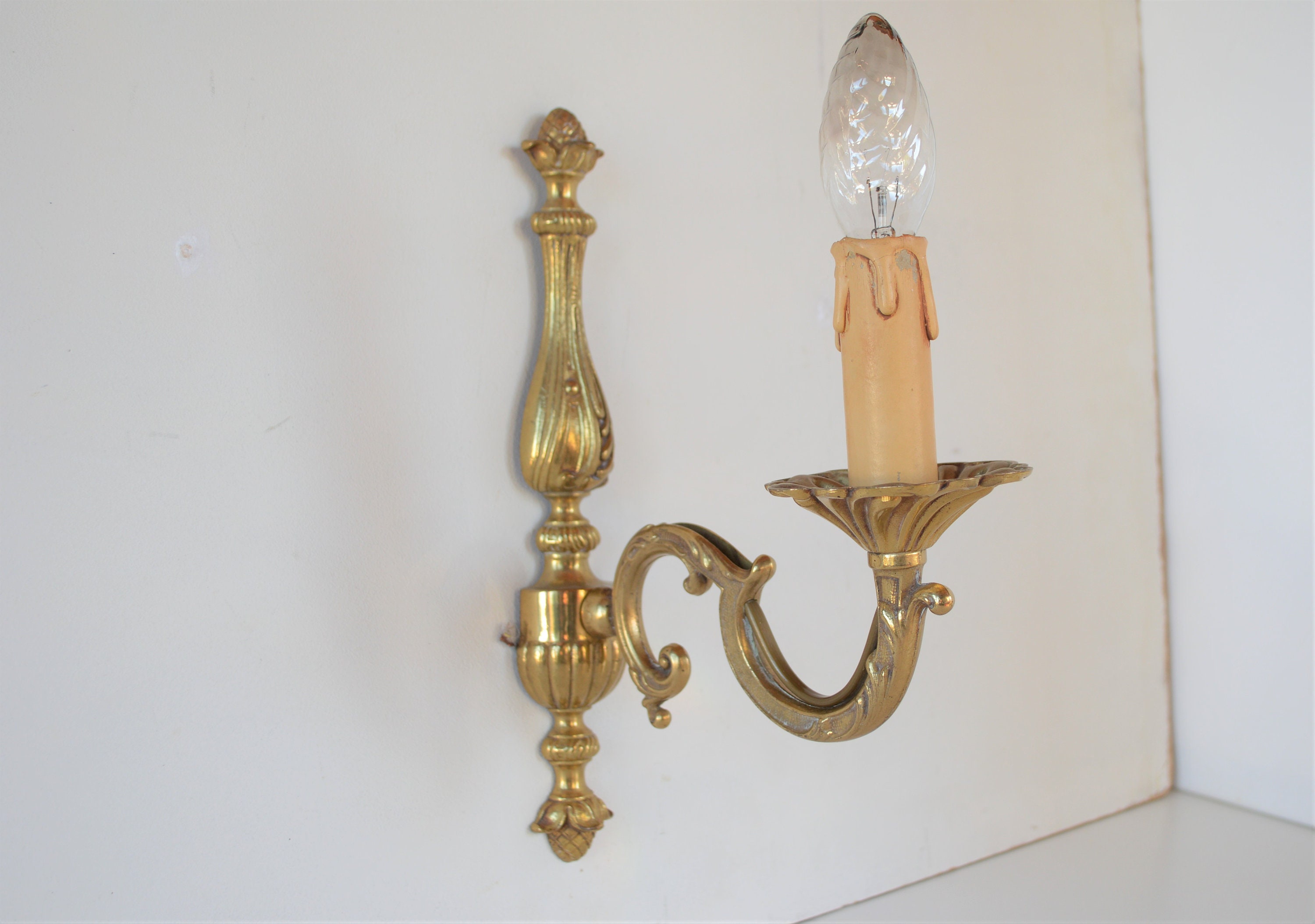 Applique Murale en Bronze Français Vintage - Éclairage Mural avec Fausse Bougie Applique Laiton à Br