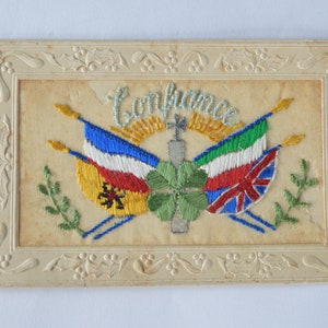 WW1 Antique French Greeting Card - Haftowane flagi Pocztówka - Kolekcjonerska tłoczona kartka z notatkami - Nostalgia, Papierowe rzemiosło, Pamiątki