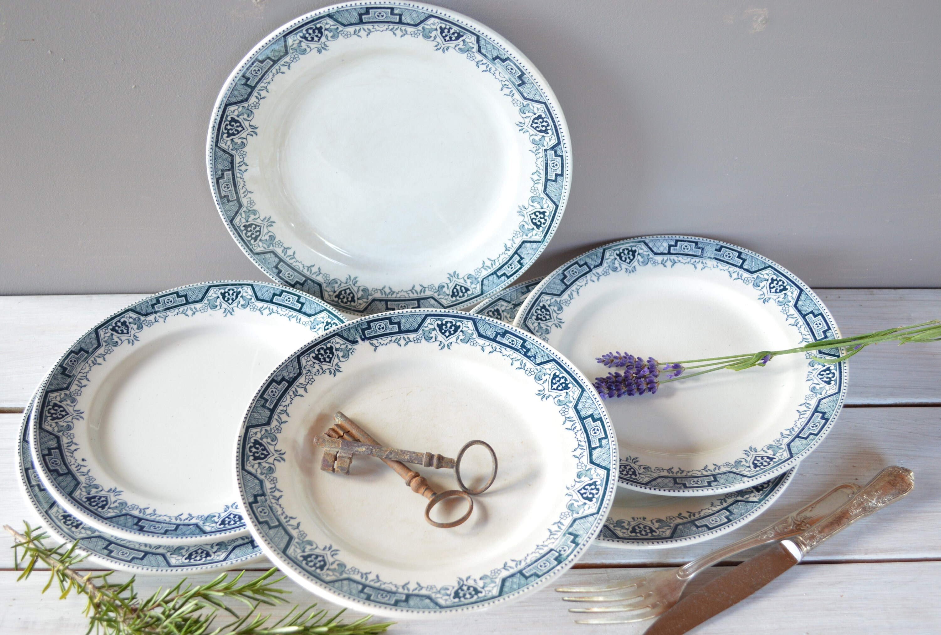 6 assiettes Vintage Français