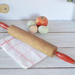 Vintage Rolling Pin - French Vintage Solid Wood Rolling Pin - Rustic Kitchenalia - Farmhouse Country Kitchen - Baking Pastry Tools
