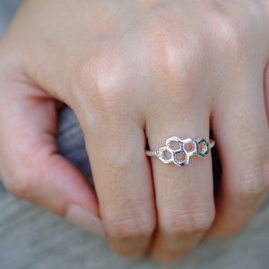 Bienenwabenring, Geometrischer Ring, Boho Ring, Sechskant Silberring, Geschenk für sie, Geschenk für den besten Freund, Bienenschmuck