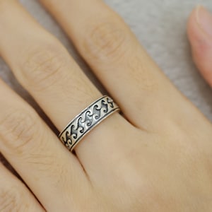 Sterling Silver Ocean Wave Ring,Beach Jewelry,Casual Beach Band,Dainty Surfer Ring,Unique Ocean Jewelry,Hawaii Tribal Jewelry,Surf jewelry