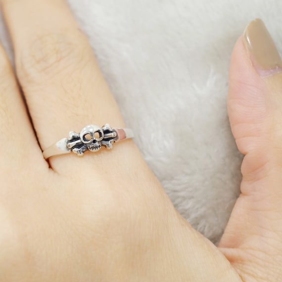 Sterling Silver Skull Ring: Minimalist Goth Jewelry , bone ring