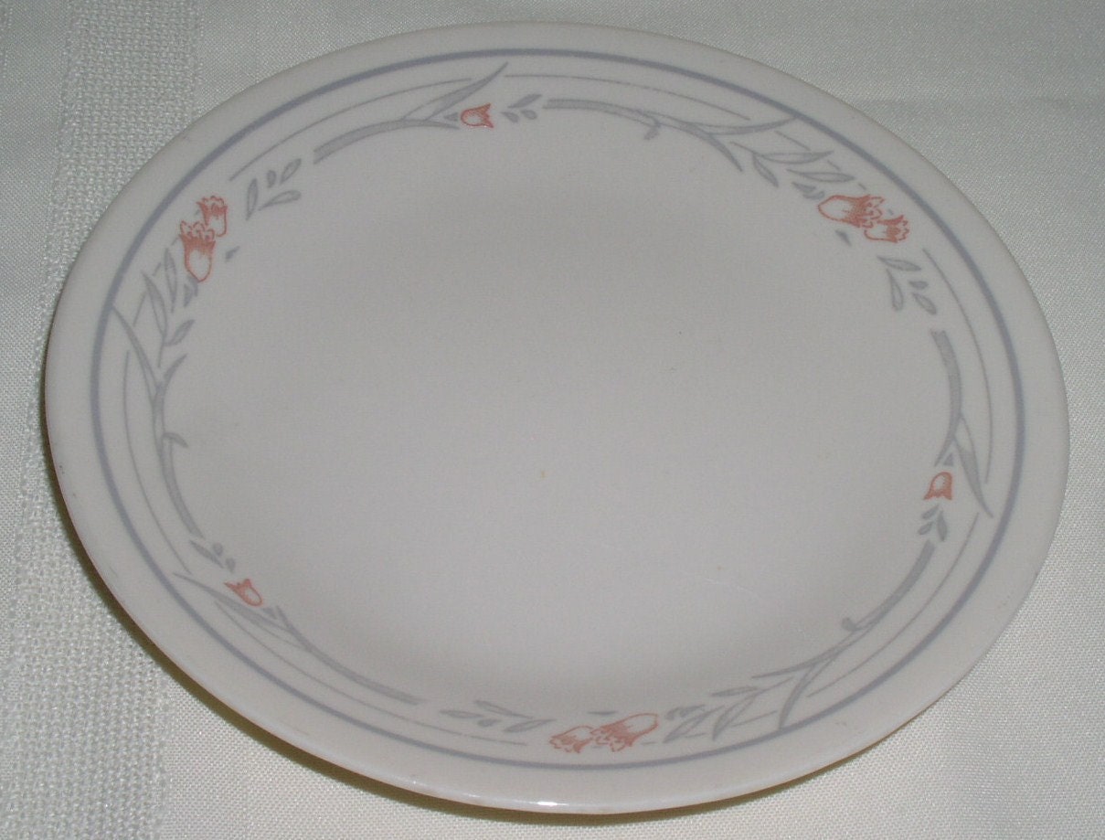 Set of 2 Corning Corelle ROSE Pattern 6-3/4