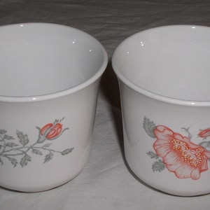 Set van 2 Corning Corelle DESERT BLOSSOM-patroon koffiekopjes