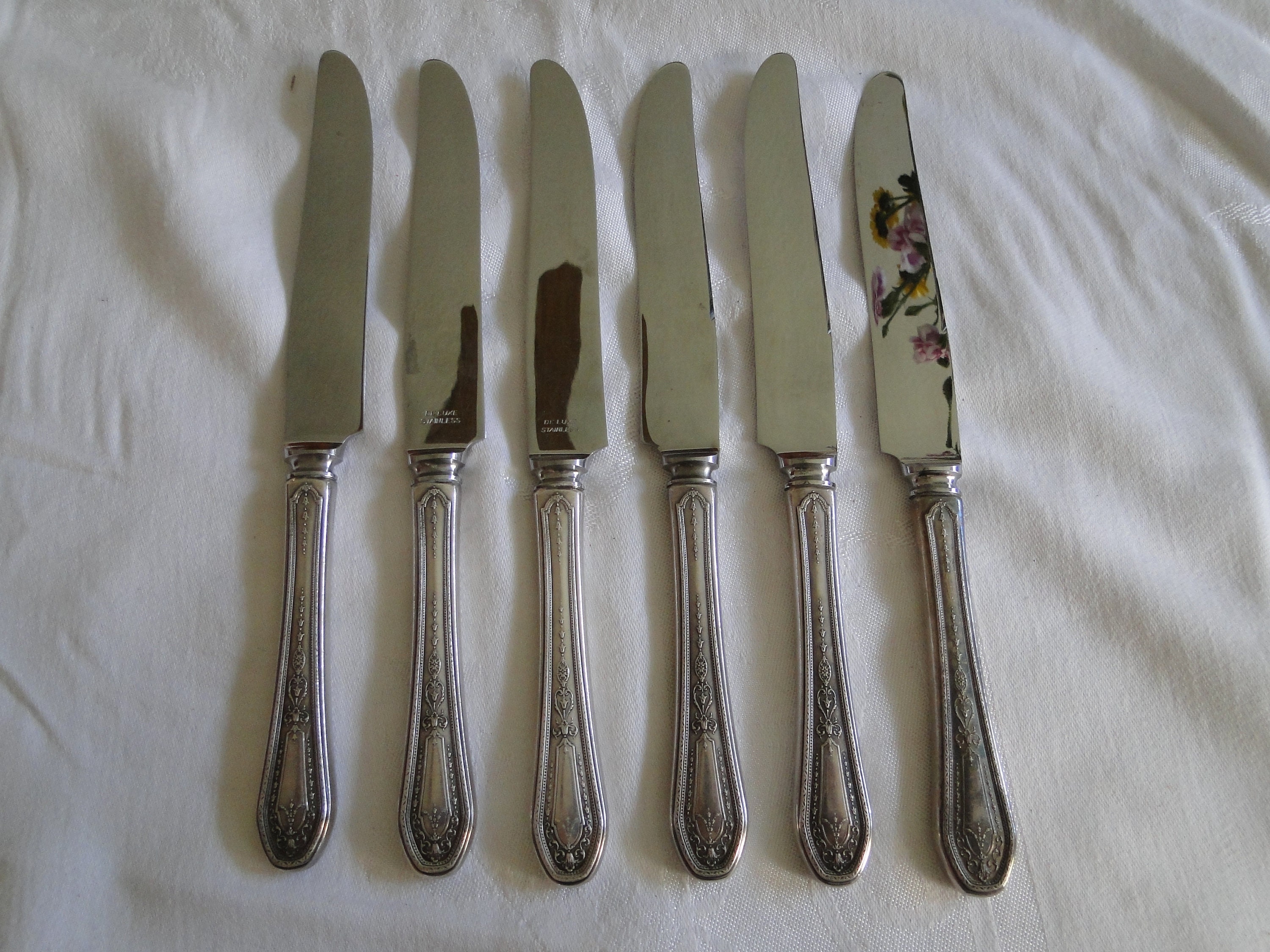 Kitchen Knives – Community Cutlery