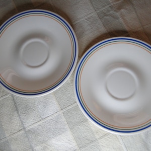 Set of 2 Corning Corelle HIBISCUS Pattern Saucers