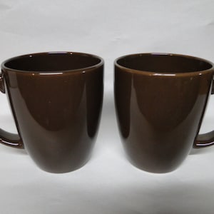 Set of 2 Corning Corelle Livingware BROWN Stoneware 11oz Mugs