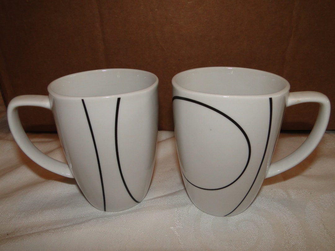 Set of 2 Corelle Coordinates SIMPLE LINES Pattern Porcelain 12oz Mugs