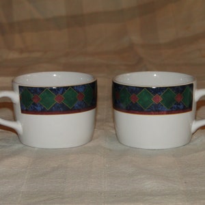 Set of 2 Pfaltzgraff AMALFI CLASSIC Pattern Coffee Cups