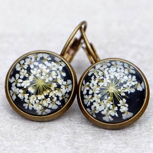 Real flowers Earrings image 3