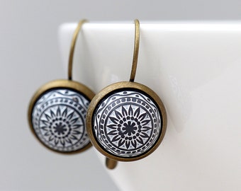 Earrings Morocco - with gray relief
