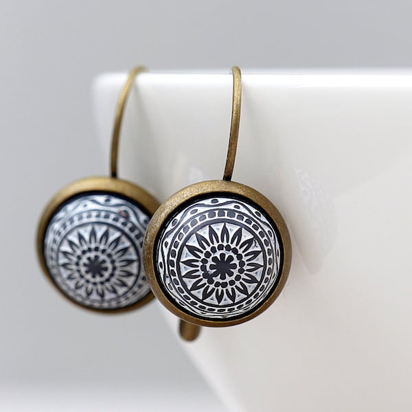 Earrings Morocco - with gray relief