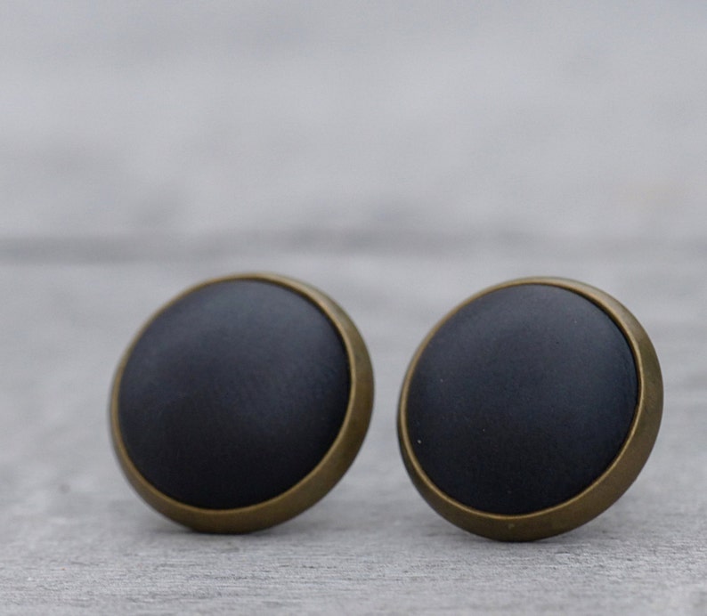 Noble, matt black Studs image 2