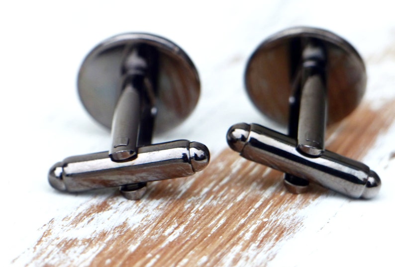 Cufflinks // Matt black image 3