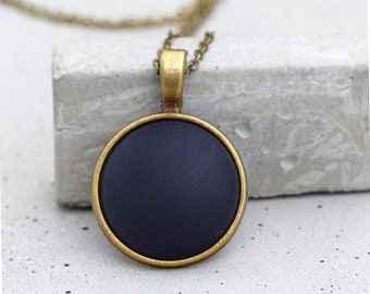 Basic necklace ~ matt black