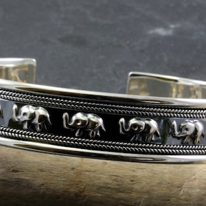 Elephants in the bangle, solid, 925 sterling silver