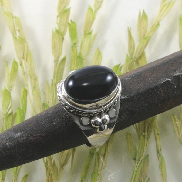 Onyx and 925 Sterling Silver, Ring