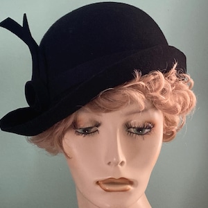 Asymmetrical Black Felt Cloche Hat: Handmade Winter Church  display picture 1