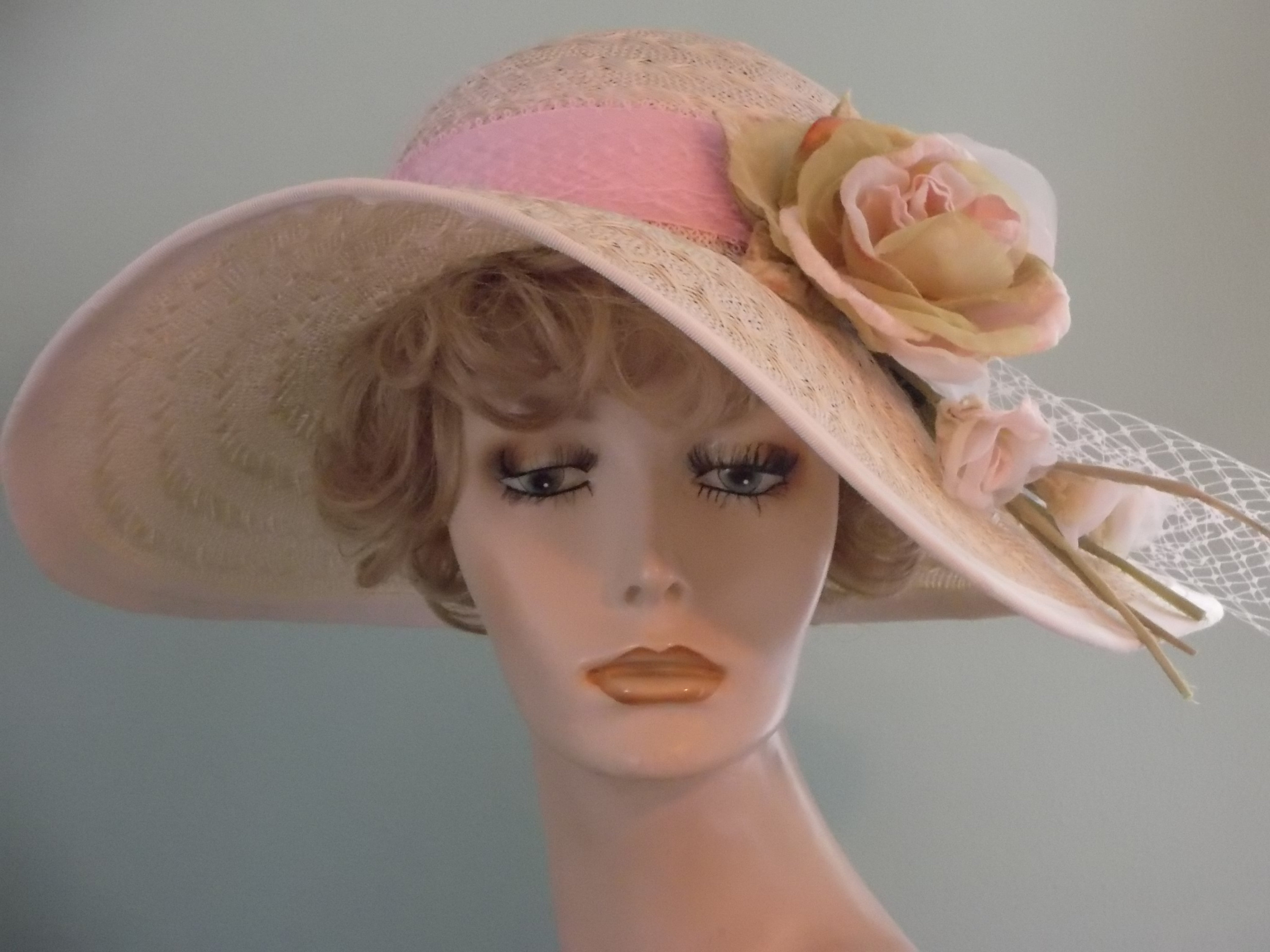 Vintage Straw Off White Hat w/ Ivory Ribbon Fabric Rose Garden Party Derby Chic Derby White Vintage Hats for Women for sale | eBay main image 4