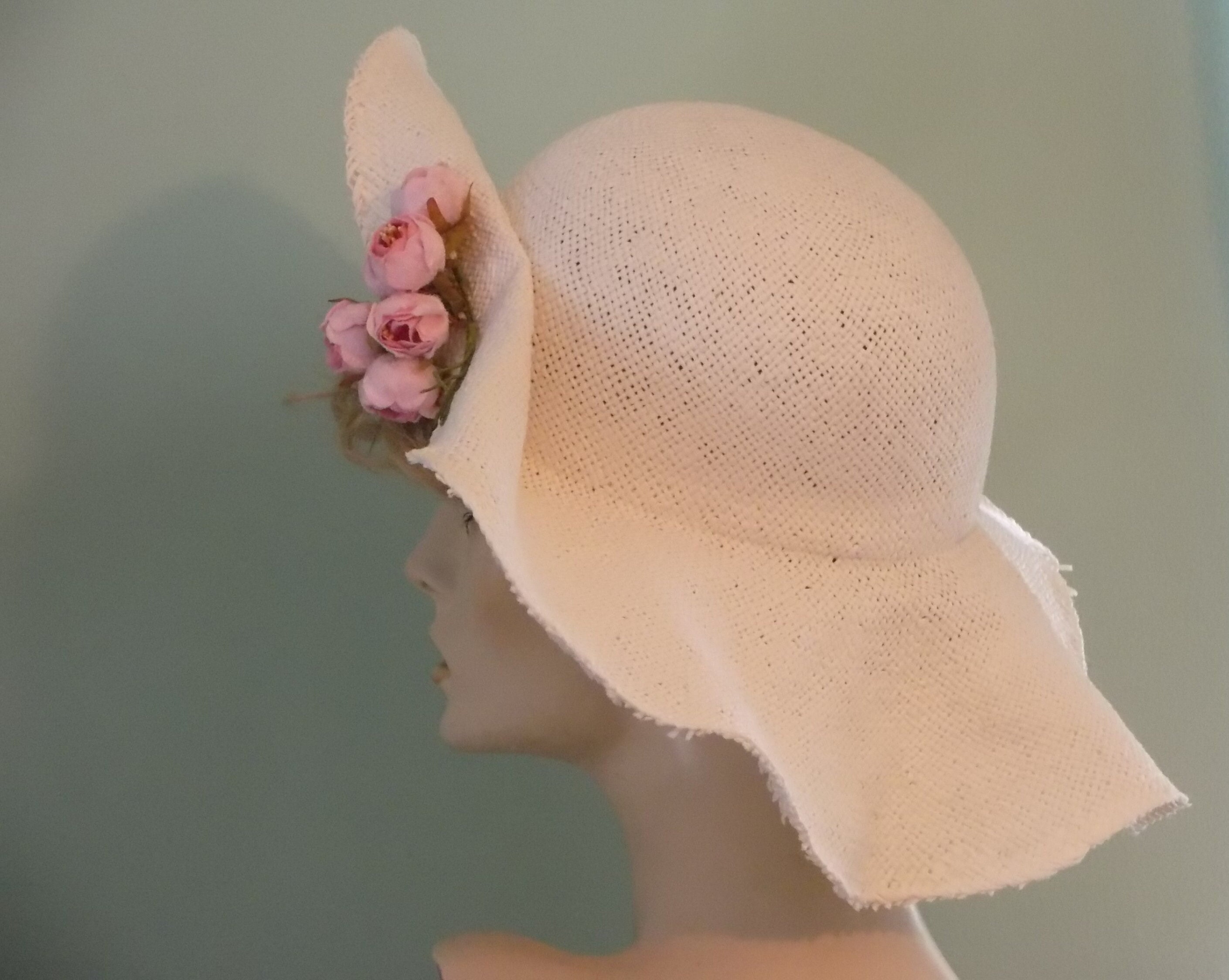 White Straw Kentucky Derby Hat: Wide Brim With Pink Flowers  display picture 3