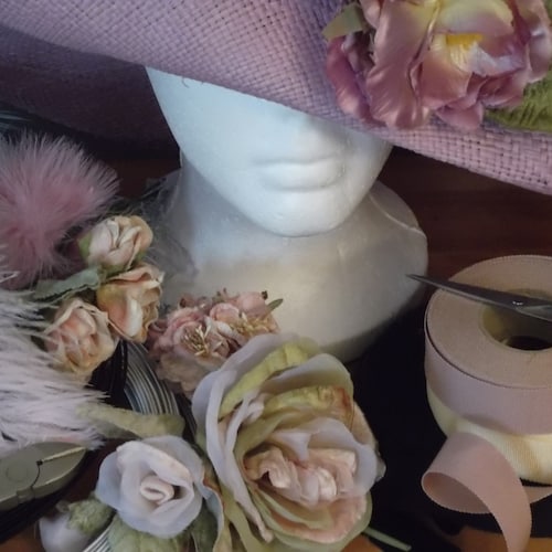 Black Felt Cloche Hat: Gray Felt Flowers, Winter Church  display picture 1