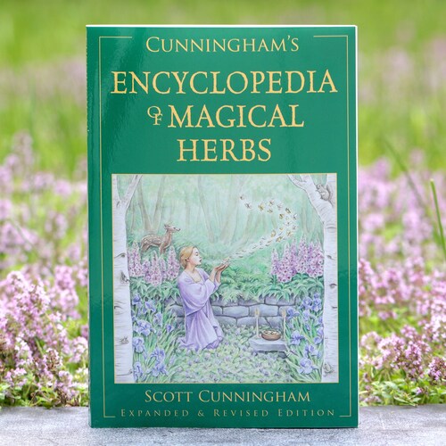 Cunninghams Encyclopedia of Magical Herbs