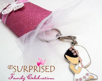 Praying Girl Keychains, Enamel Religious Favor, First Communion Gift