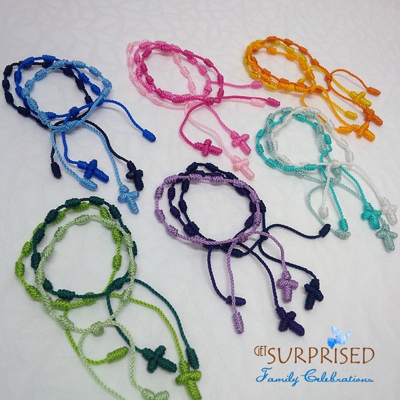 An inspiration of friendship bracelet making ideas with string | Friendship  bracelets easy, Friendship bracelets tutorial, Diy bracelets patterns