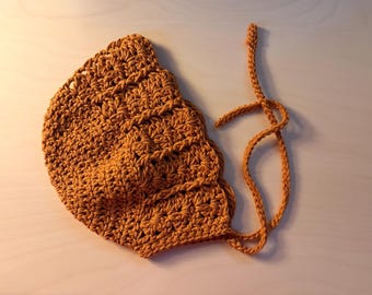 Gorro de bebé de ganchillo color ámbar hecho a mano – Algodón mercerizado (6–9 meses)