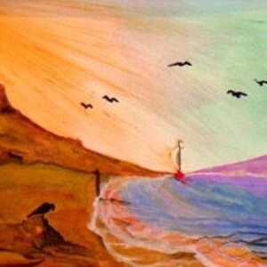 Puede incluir: Una pintura de una puesta de sol sobre una playa con un acantilado en primer plano. El cielo es una mezcla de naranja, amarillo y verde. Hay pájaros volando en el cielo y un velero en la distancia.
