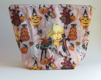 Pink Vintage Halloween Bucket Bag Knitting & Crochet Project/Toiletry Box Bag